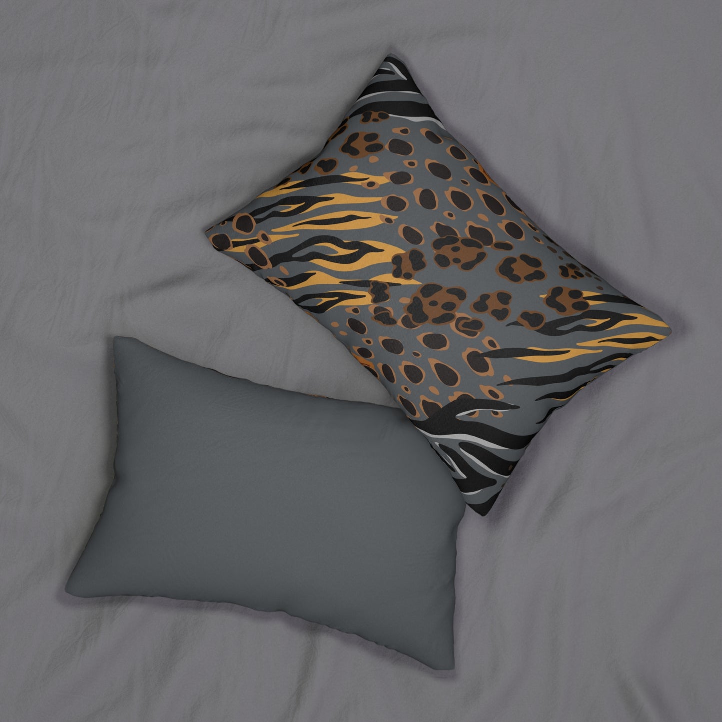 Almohada decorativa gris con estampado animal (doble)